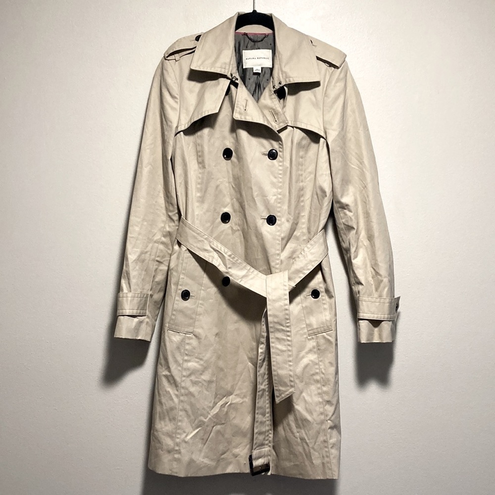 Banana Republic Cream Trench Coat
